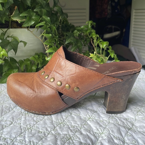 Dansko Rudy Brown Leather Slip On Mule Studded Clog Heels Women's US 6-6.5/EU 36 - Picture 9 of 10